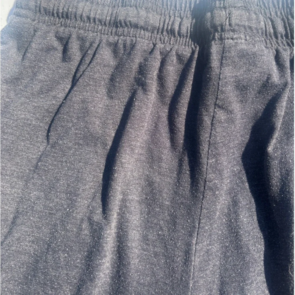 Polaroid Photography Lounge Shorts Mens Small Charcoal Gray Rainbow Graphic
